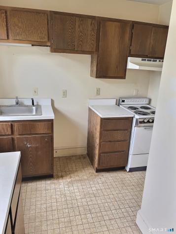 83 Meadow Street Naugatuck CT 06770
