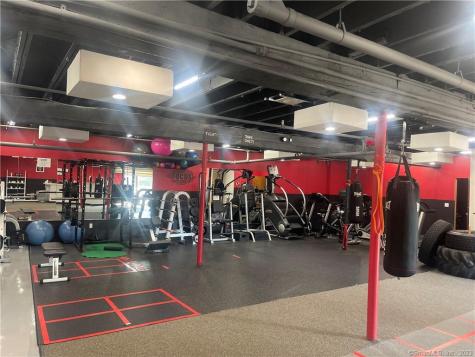 9 Maplewood Avenue Bloomfield CT 06002