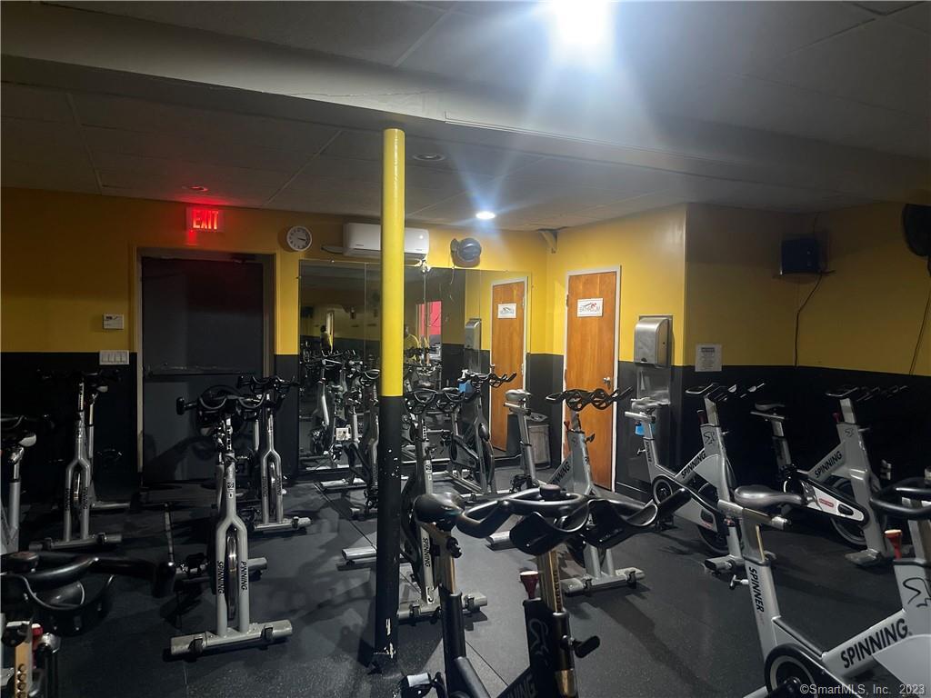 9 Maplewood Avenue Bloomfield CT 06002