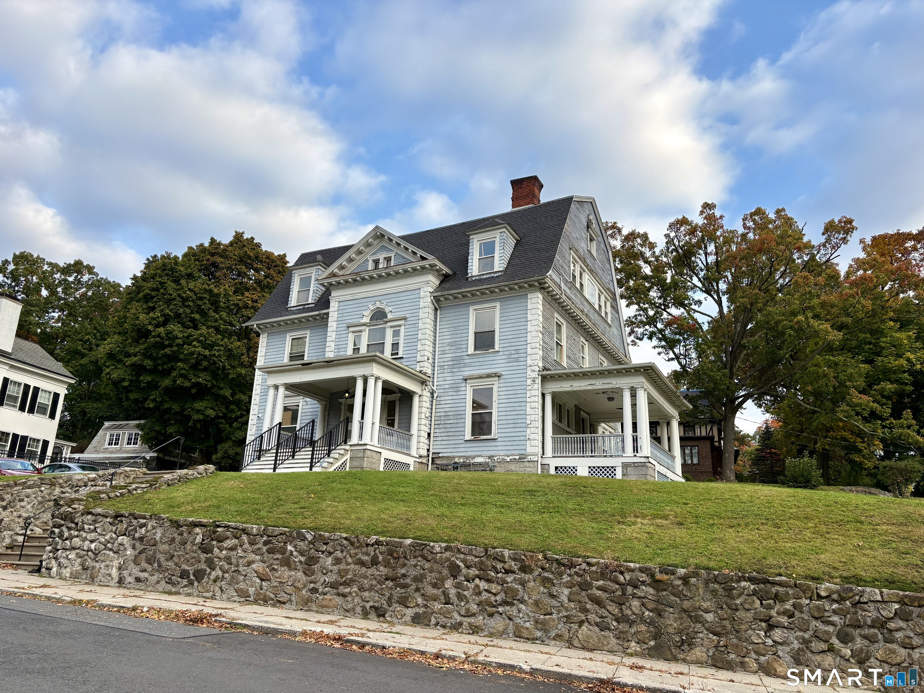 144 Buckingham Street Waterbury CT 06710
