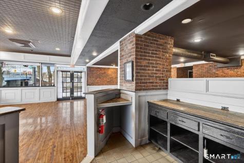 5 Main Street Derby CT 06418