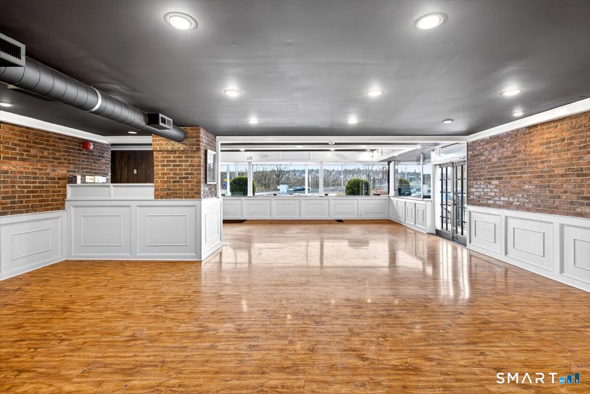 5 Main Street Derby CT 06418