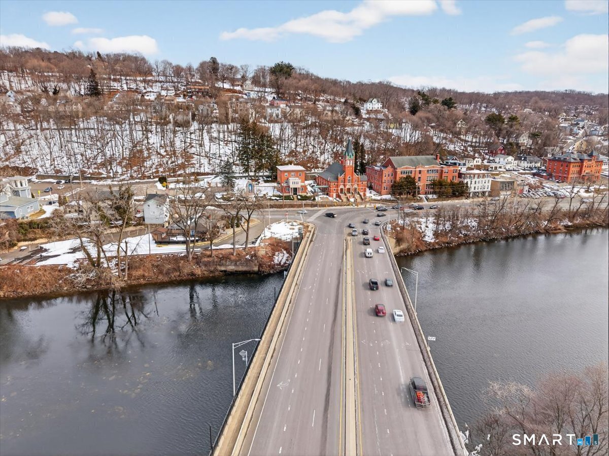 5 Main Street Derby CT 06418