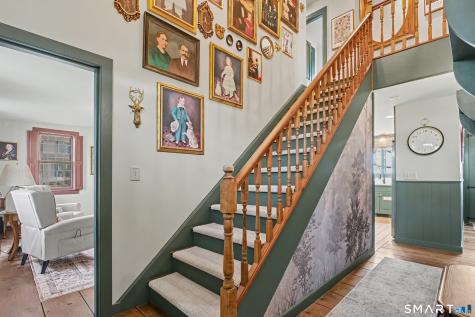 11 Smith Avenue East Lyme CT 06357