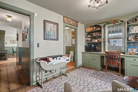 11 Smith Avenue East Lyme CT 06357