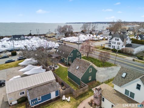 11 Smith Avenue East Lyme CT 06357