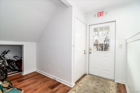 14 Elm Street New Milford CT 06776