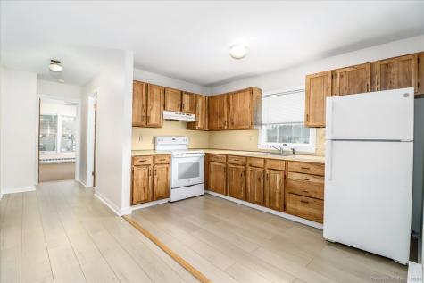 14 Elm Street New Milford CT 06776