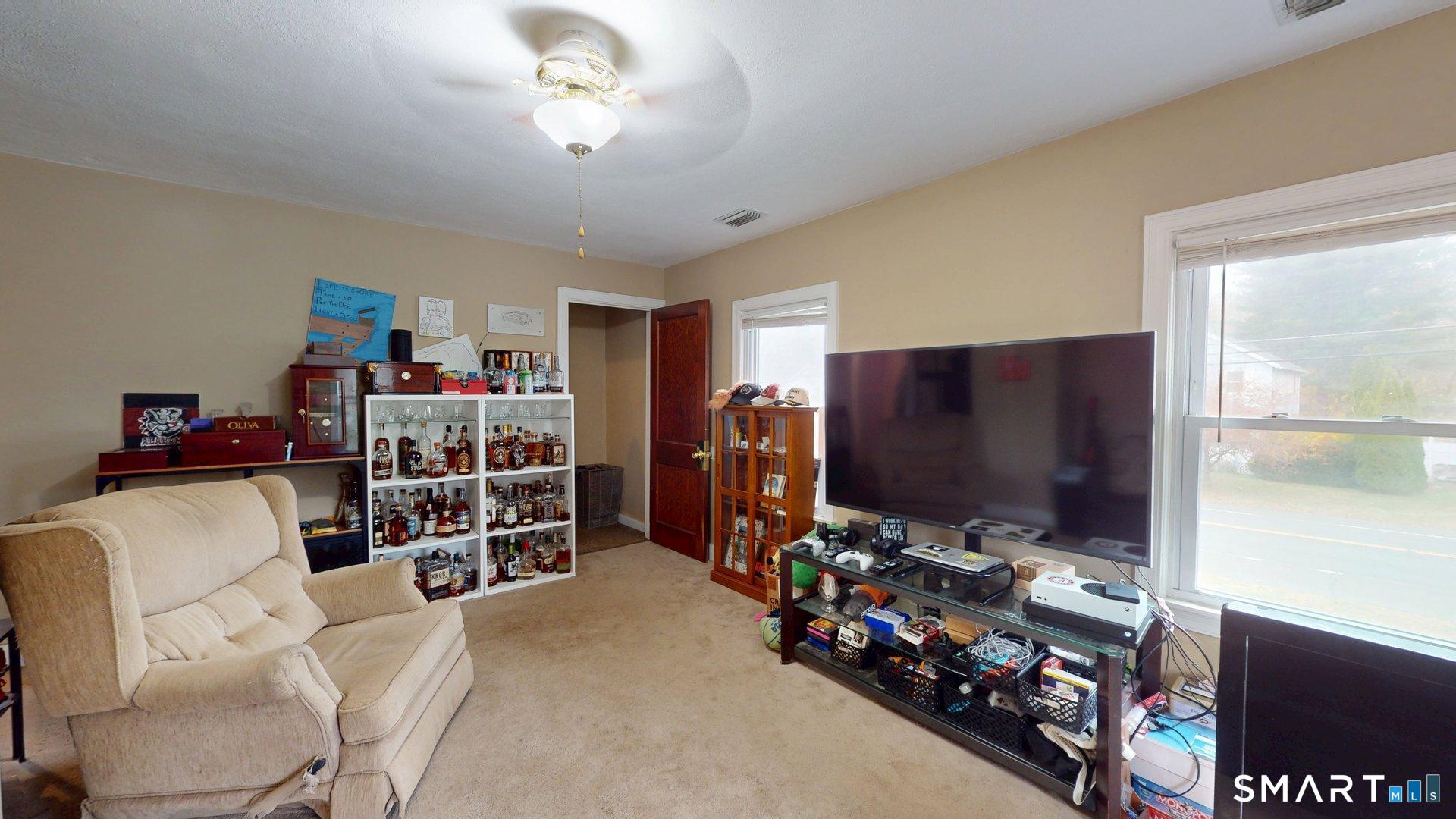138 Main Street Somers CT 06071