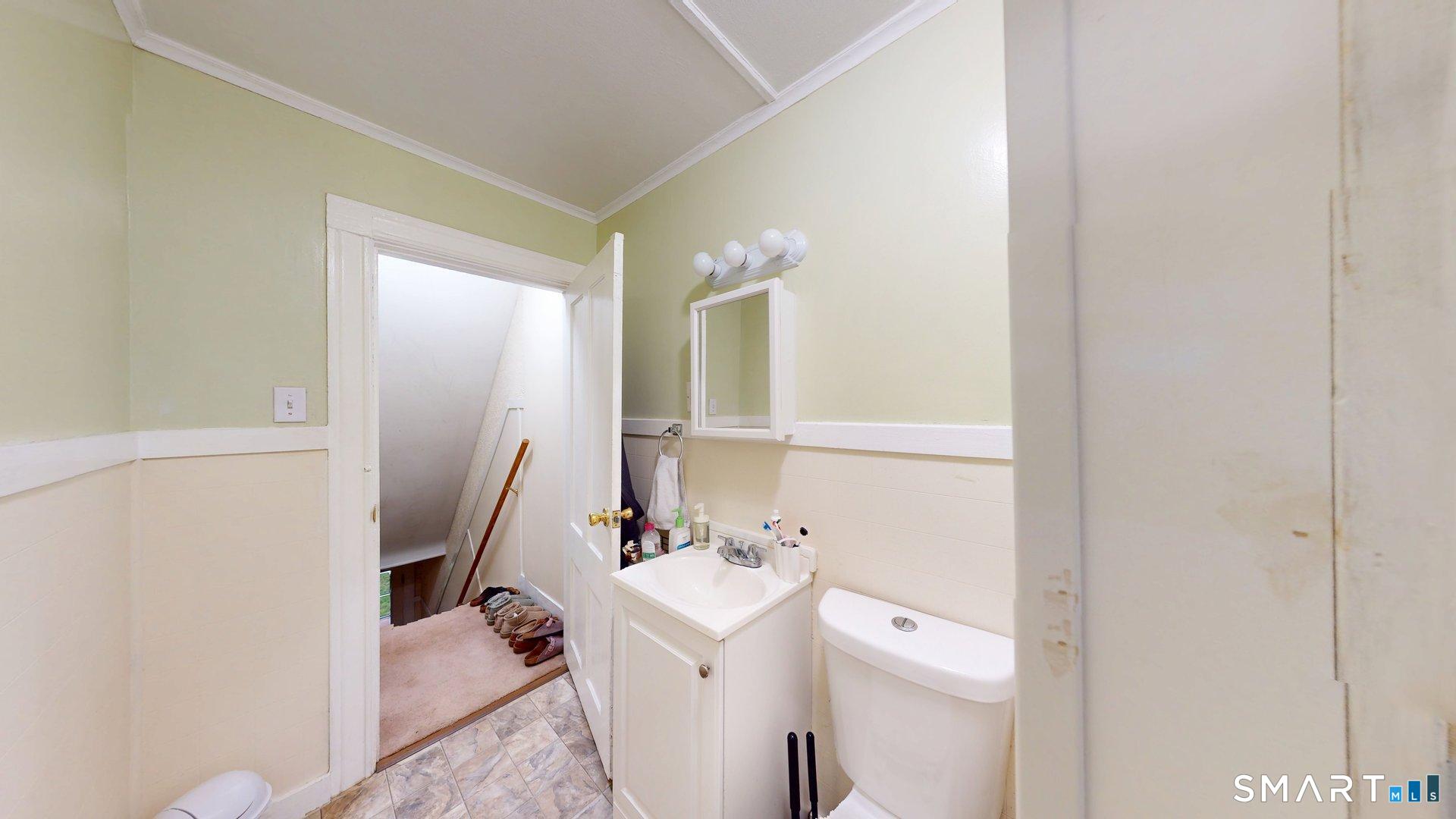 138 Main Street Somers CT 06071