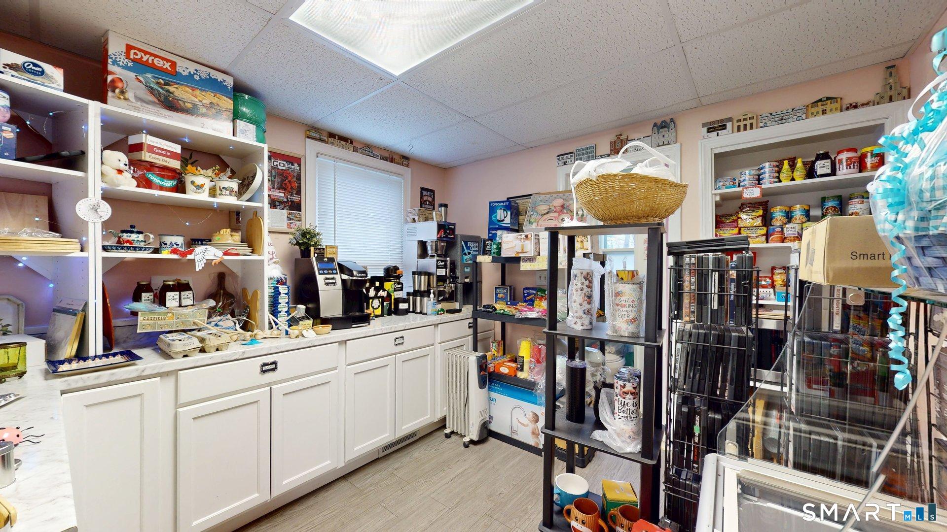 138 Main Street Somers CT 06071