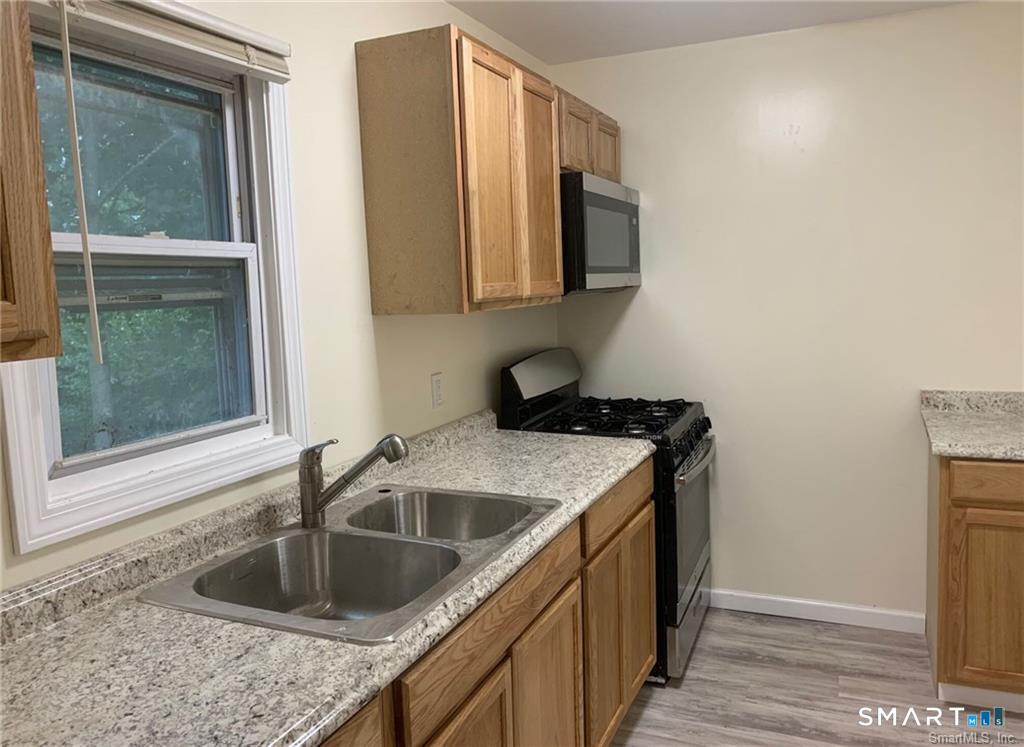 96 Hill Street Waterbury CT 06704