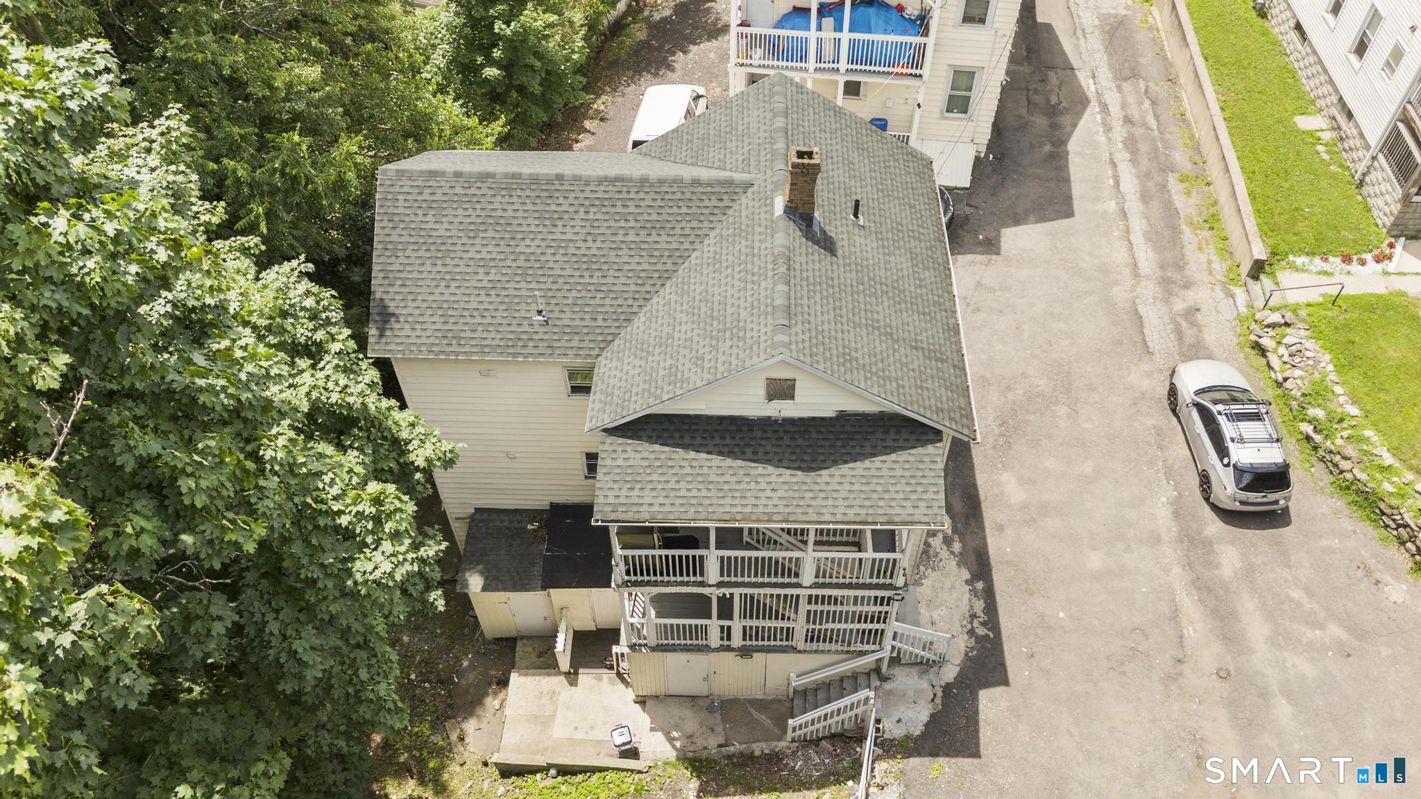 96 Hill Street Waterbury CT 06704