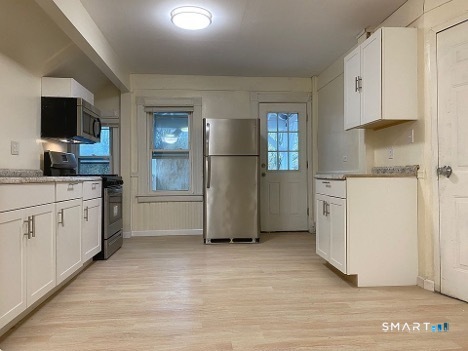 96 Hill Street Waterbury CT 06704