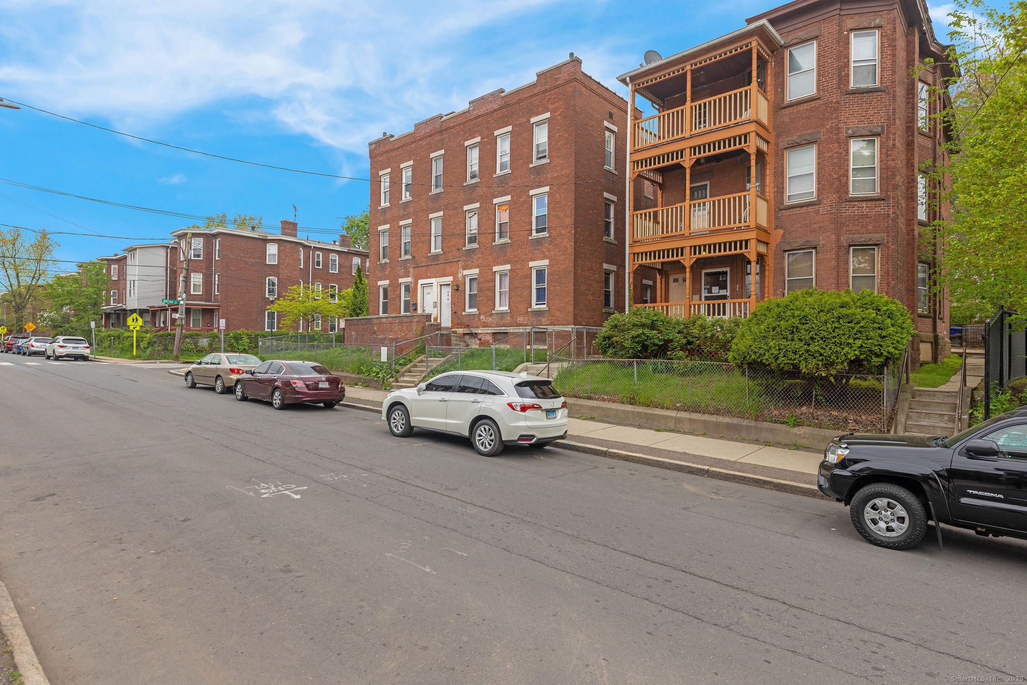 143 Putnam Street Hartford CT 06106
