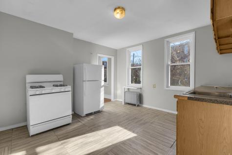 143 Putnam Street Hartford CT 06106