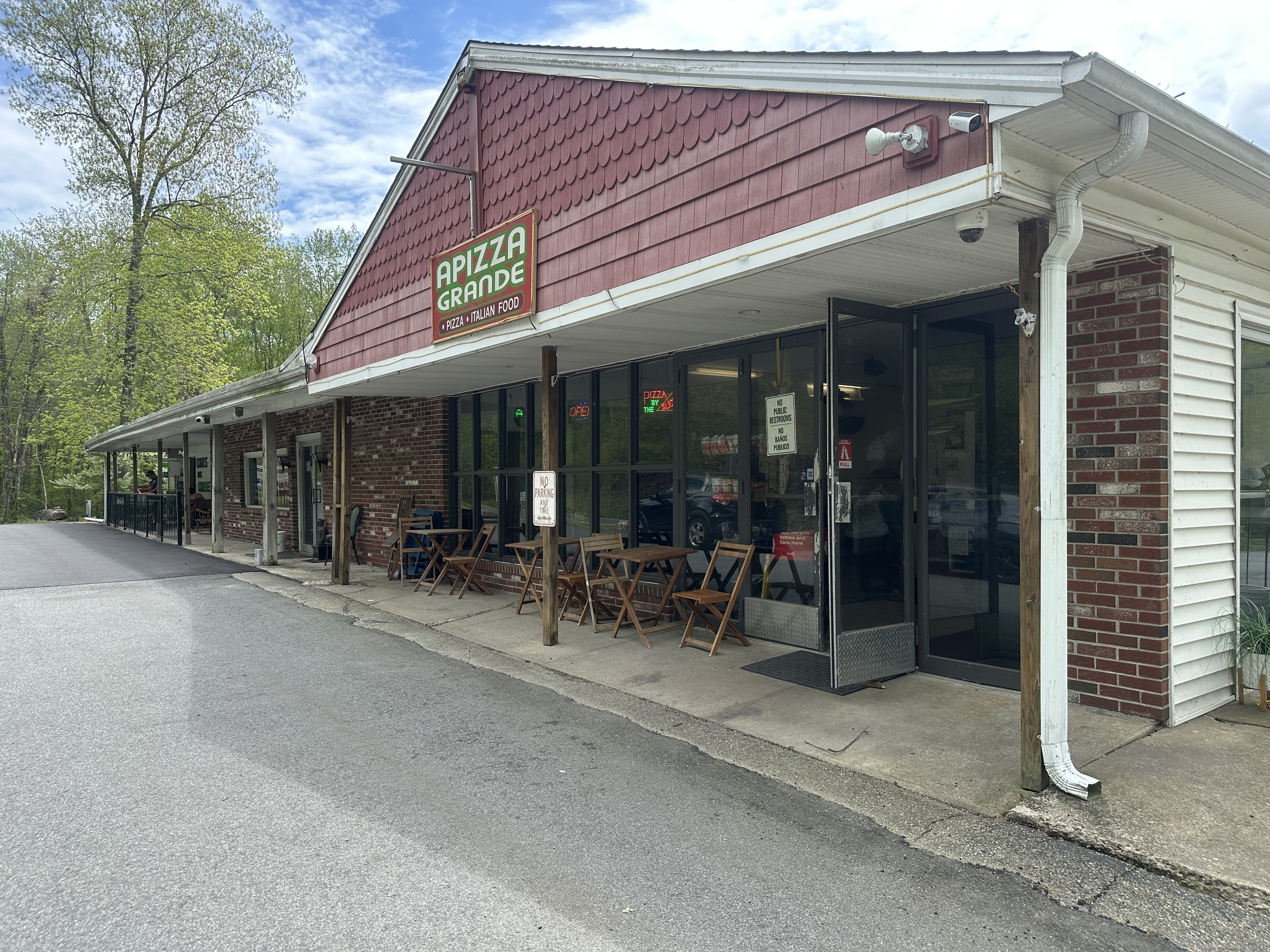 497 Winthrop Road Deep River CT 06417