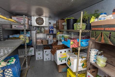 1105 Norwich New London Turnpike Montville CT 06382