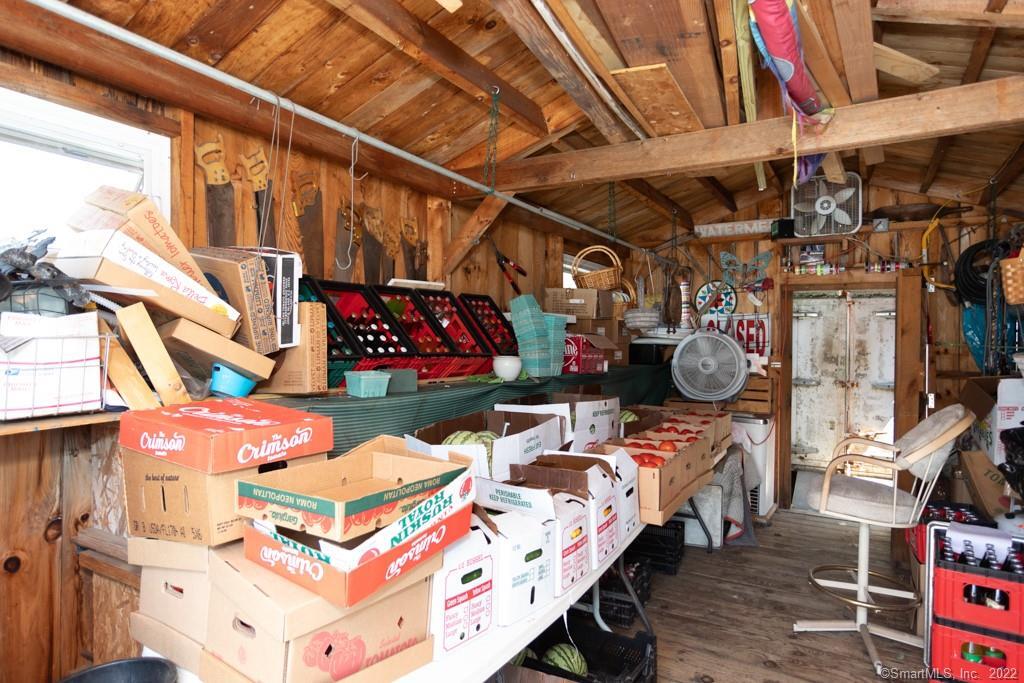 1105 Norwich New London Turnpike Montville CT 06382