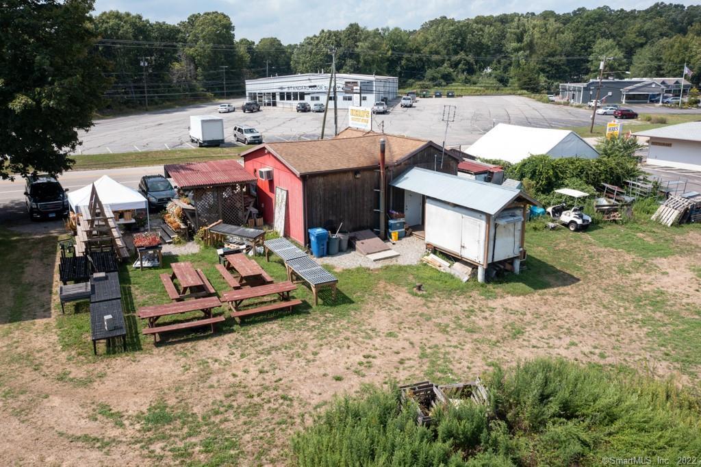1105 Norwich New London Turnpike Montville CT 06382