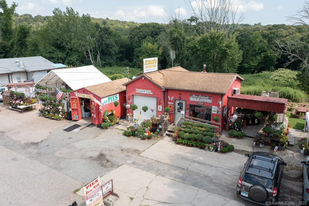1105 Norwich New London Turnpike Montville CT 06382