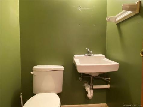 212 Saybrook Road Haddam CT 06441