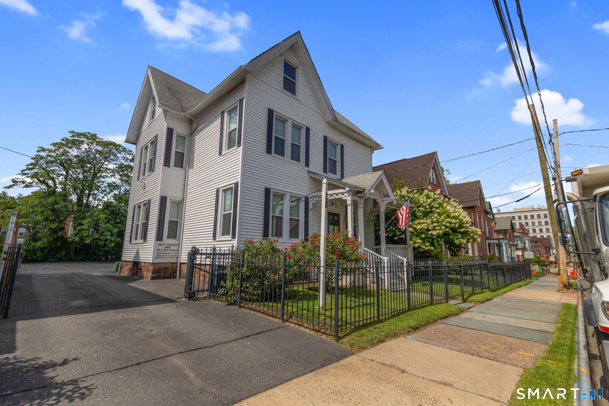 107 Oak Street Hartford CT 06106
