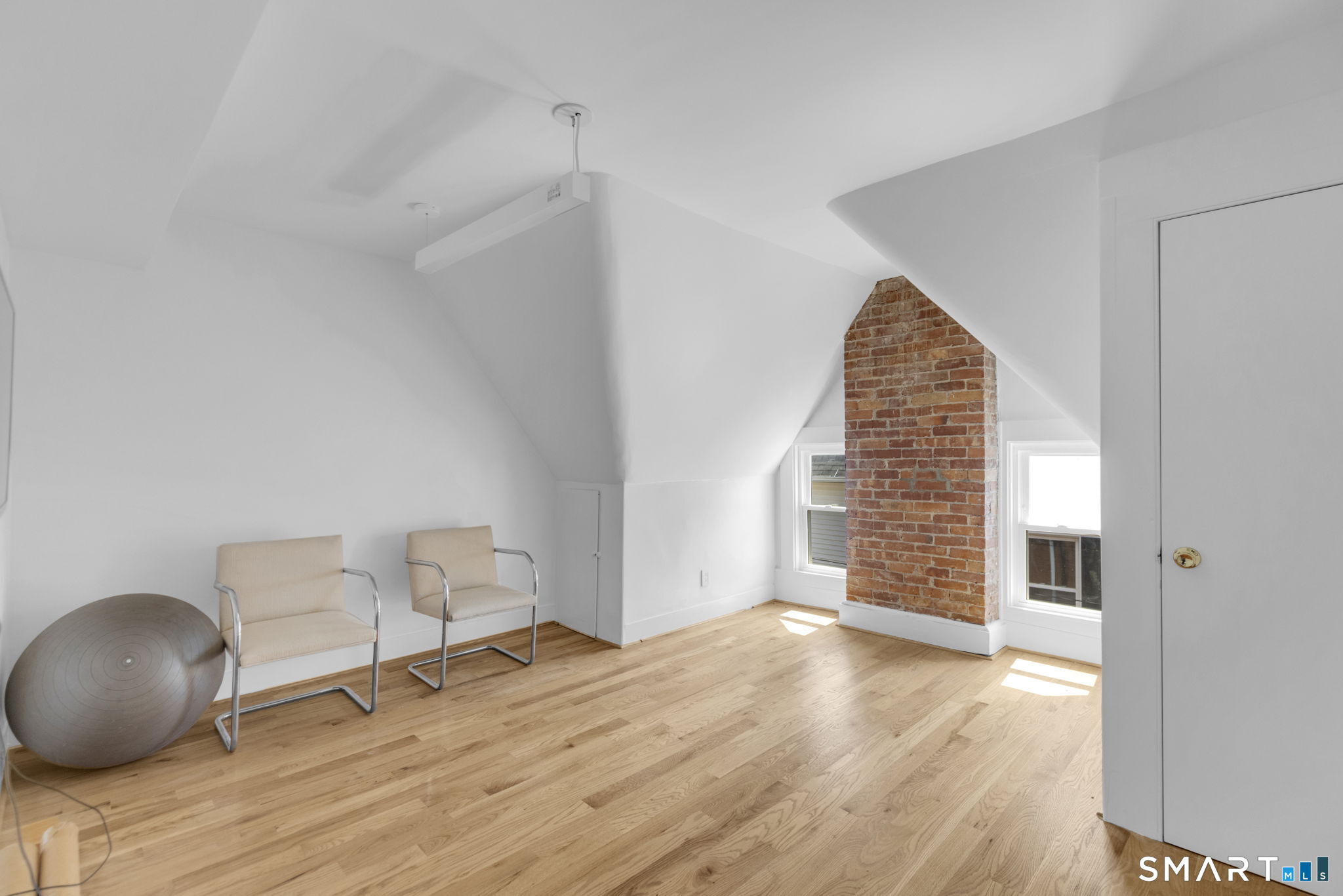 107 Oak Street Hartford CT 06106