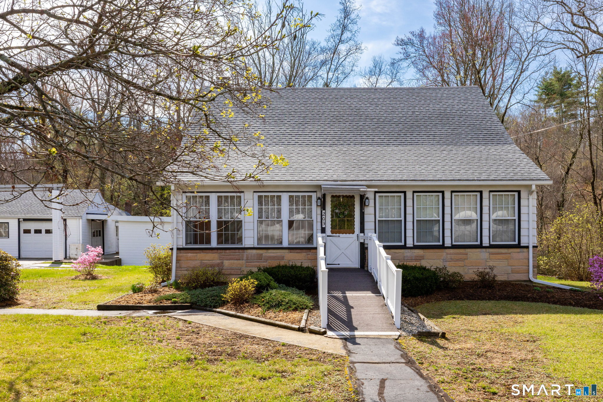 203 Willimantic Road Chaplin CT 06235