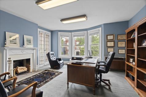 1481 Chapel Street New Haven CT 06511