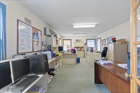 1481 Chapel Street New Haven CT 06511