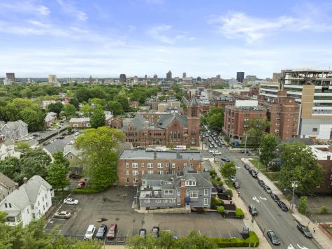 1481 Chapel Street New Haven CT 06511