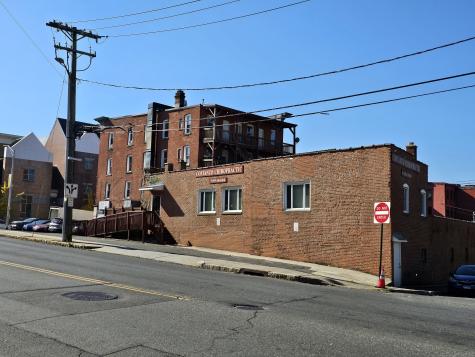 18 Brown Street Waterbury CT 06702