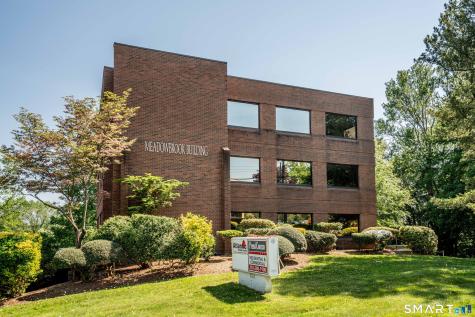 2751 Dixwell Avenue Hamden CT 06518