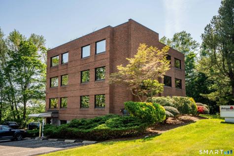 2751 Dixwell Avenue Hamden CT 06518