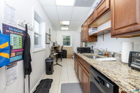 102 East Main Street Plainville CT 06062