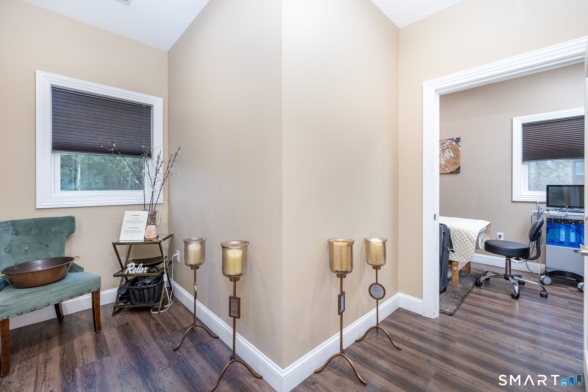 102 East Main Street Plainville CT 06062