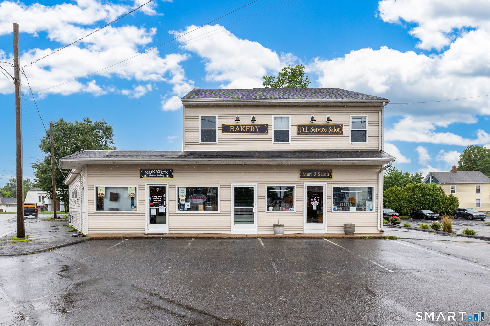 102 East Main Street Plainville CT 06062