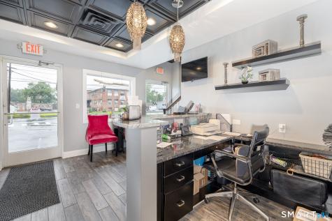 102 East Main Street Plainville CT 06062