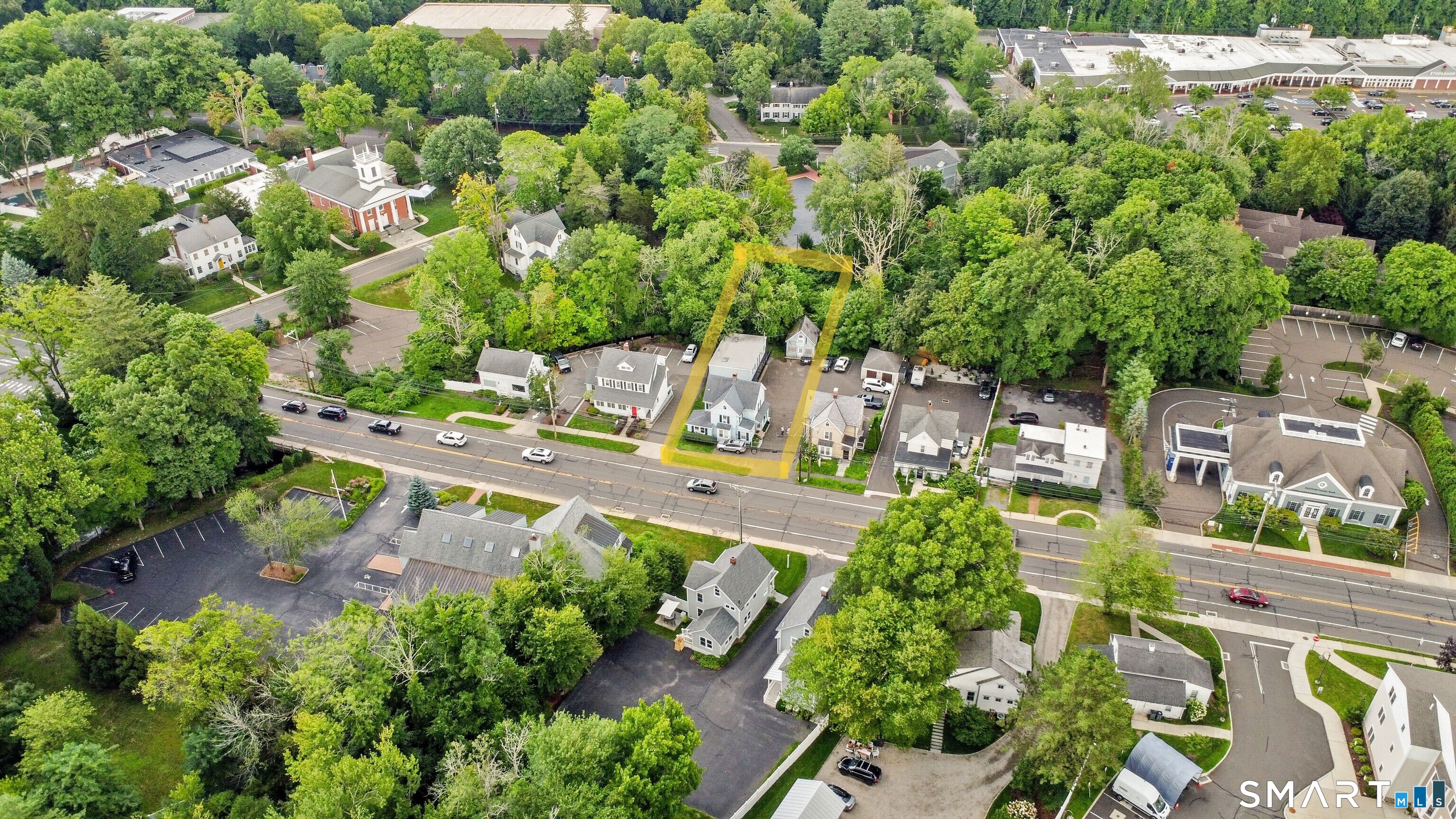 676 Boston Post Road Darien CT 06820