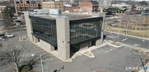 43 East Main Street Meriden CT 06450
