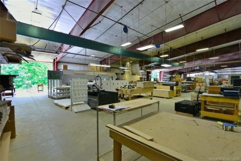 39 Nott Highway Ashford CT 06278