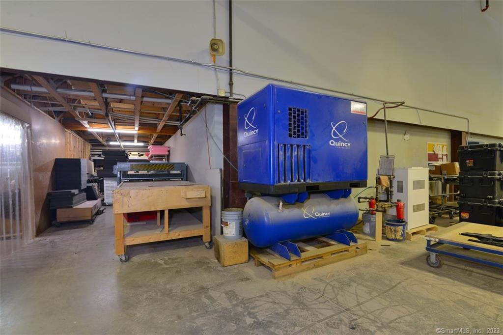 39 Nott Highway Ashford CT 06278