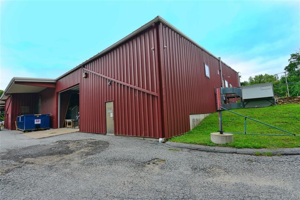 39 Nott Highway Ashford CT 06278