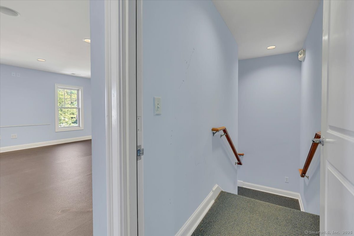 225 Oakland Road South Windsor CT 06074
