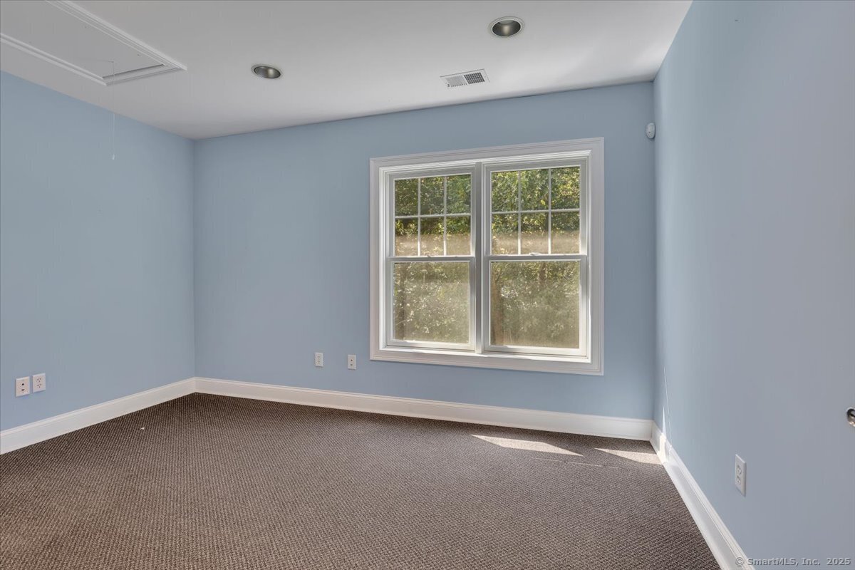 225 Oakland Road South Windsor CT 06074