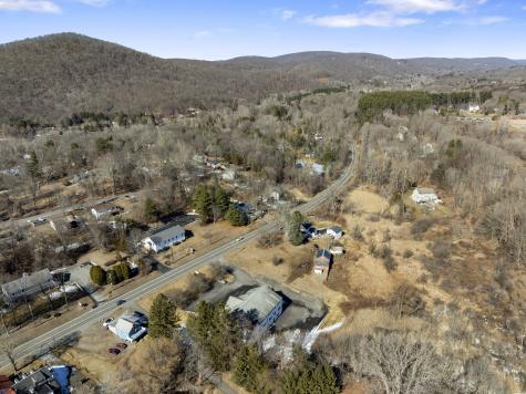 128 Litchfield Road New Milford CT 06776
