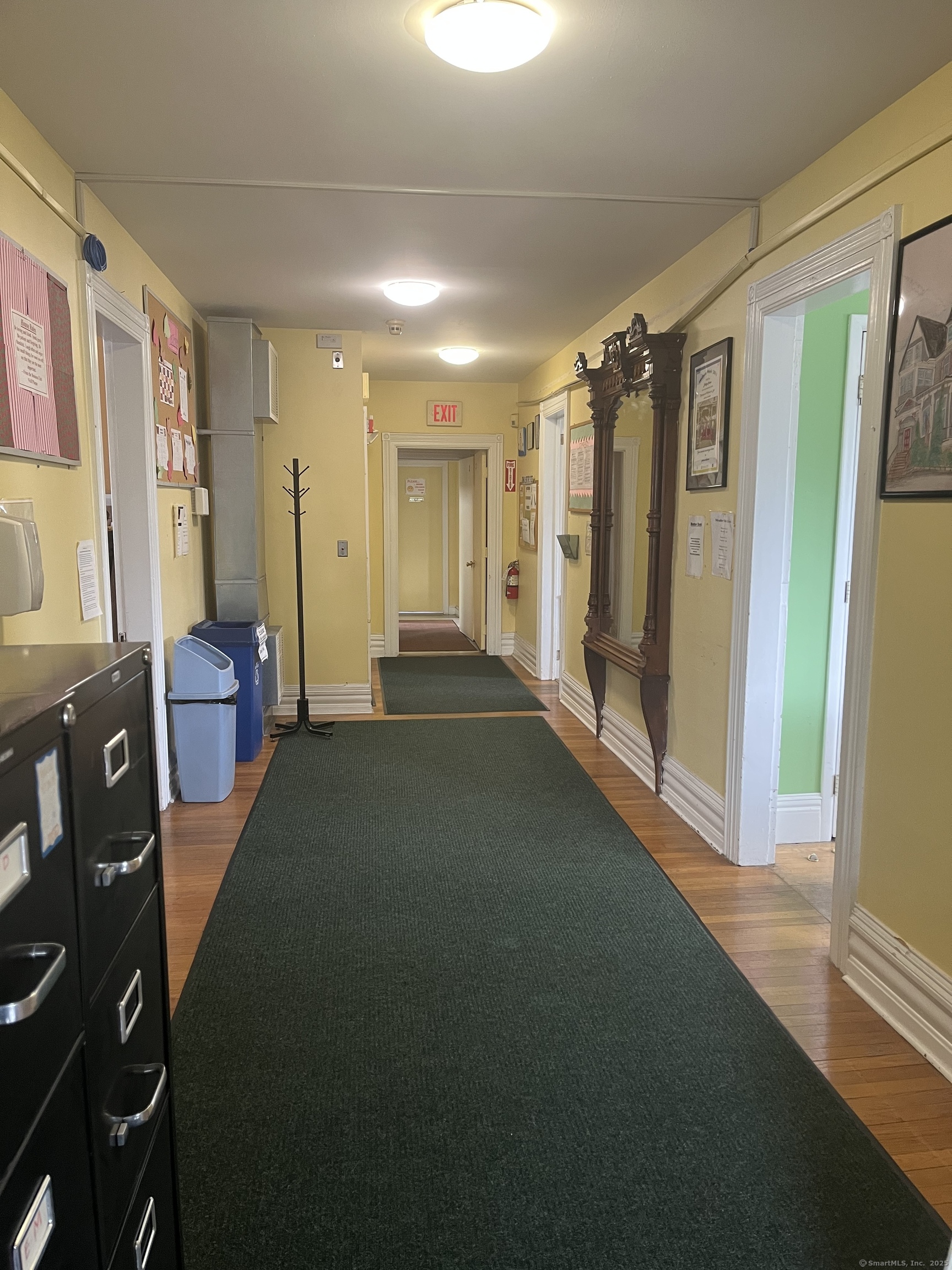 880 Fairfield Avenue Bridgeport CT 06604