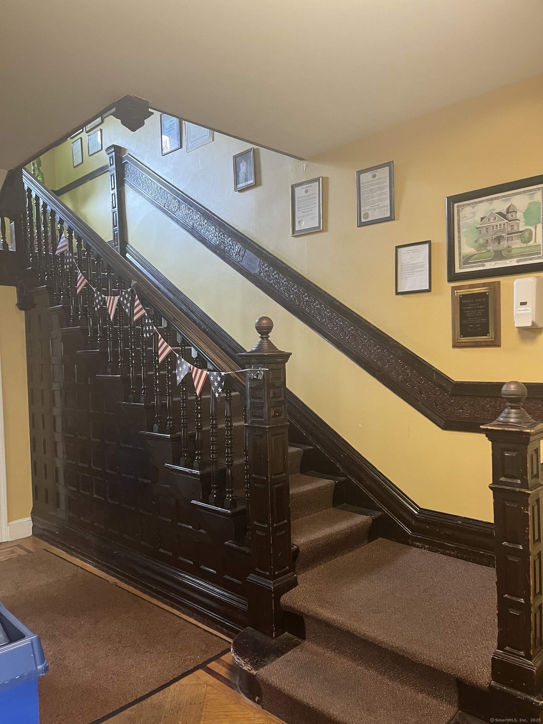 880 Fairfield Avenue Bridgeport CT 06604
