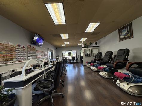127 Middletown Avenue North Haven CT 06473